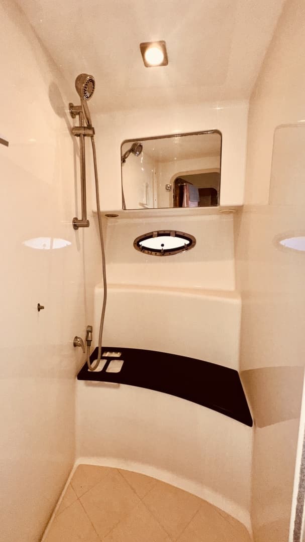 2012 Formula 45 Yacht — photo 17