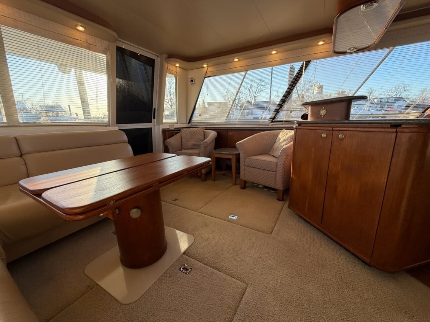 1999 Bayliner 4788 — photo 15