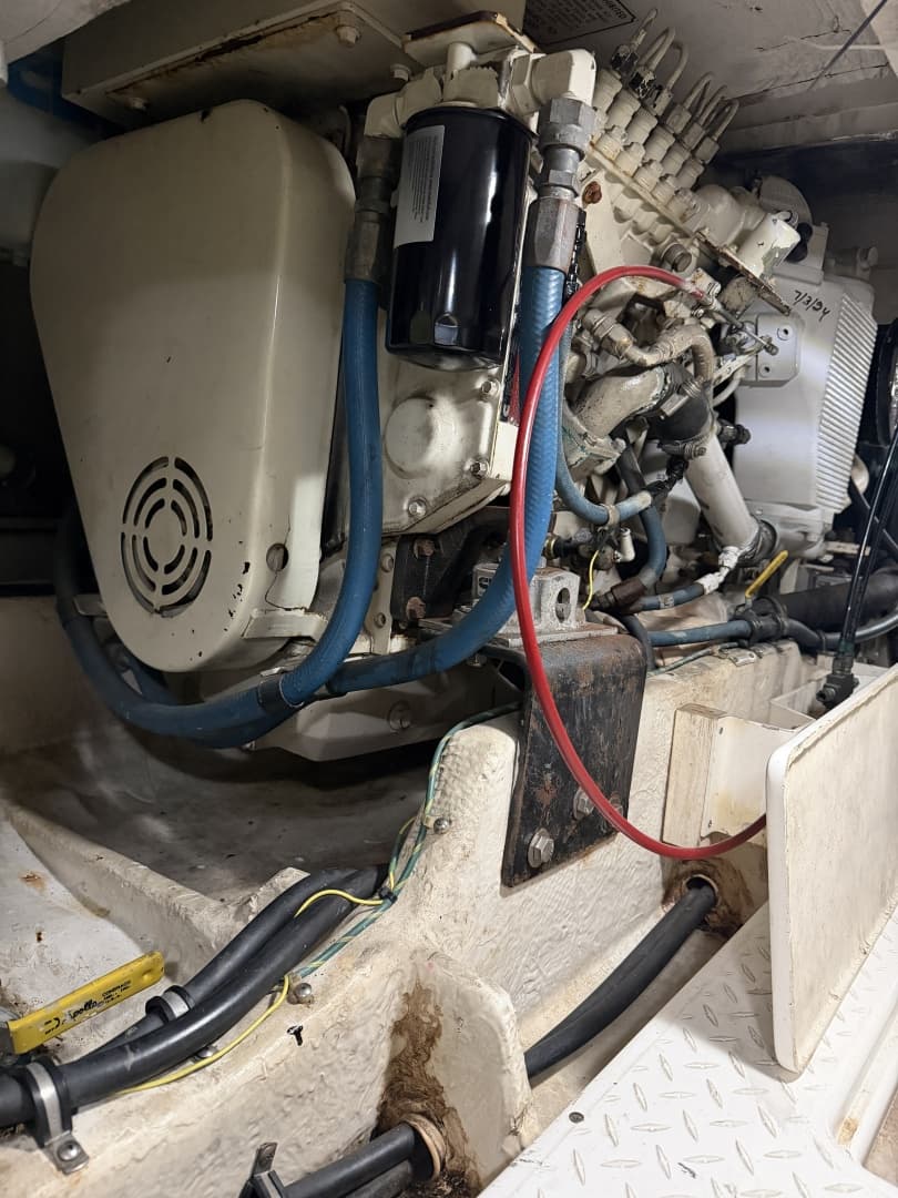 1999 Bayliner 4788 — photo 42