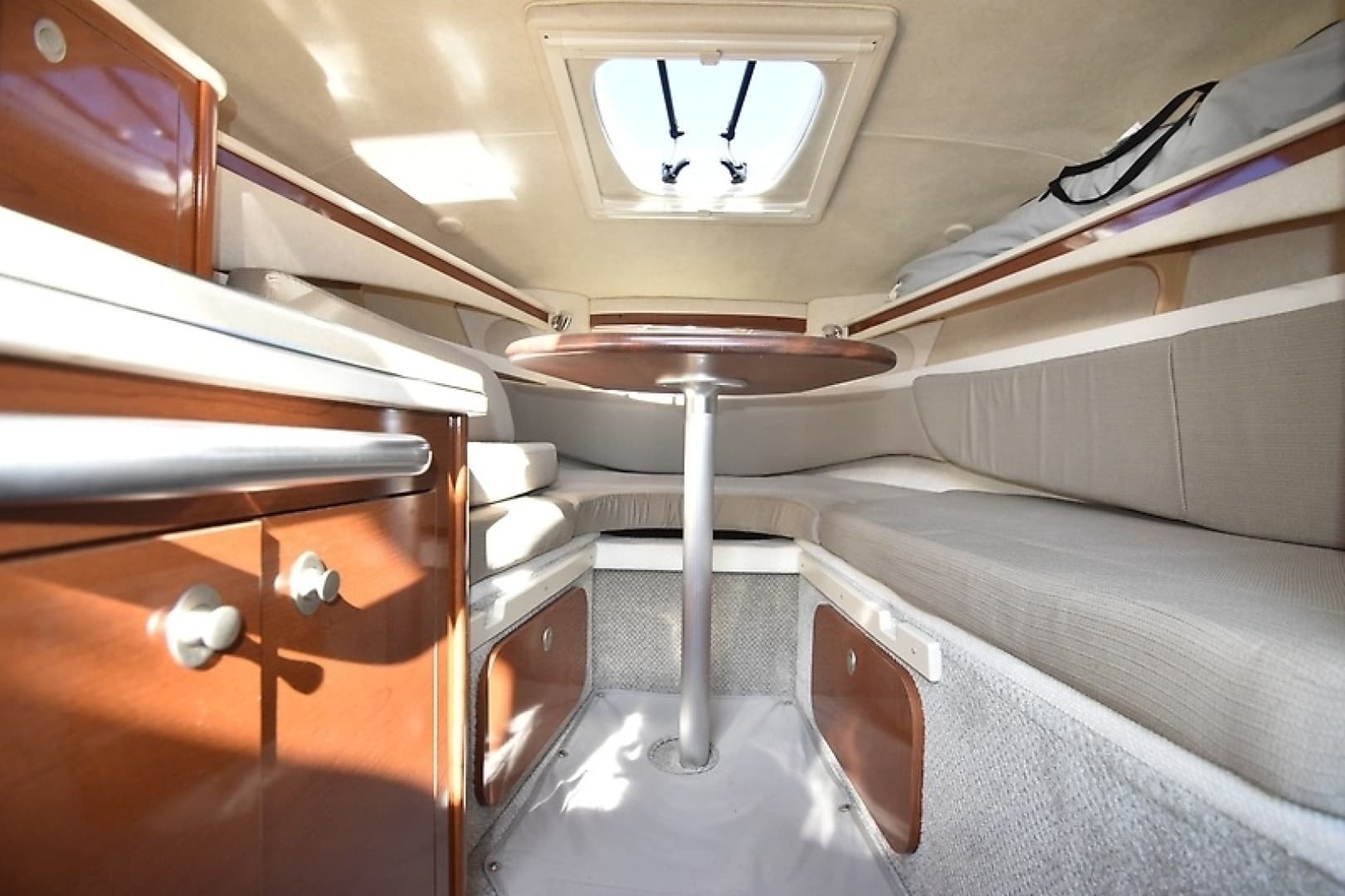 2008 Sea Ray Sundancer 260 — photo 40