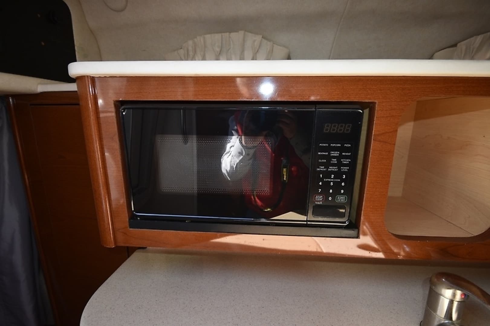 2008 Sea Ray Sundancer 260 — photo 45