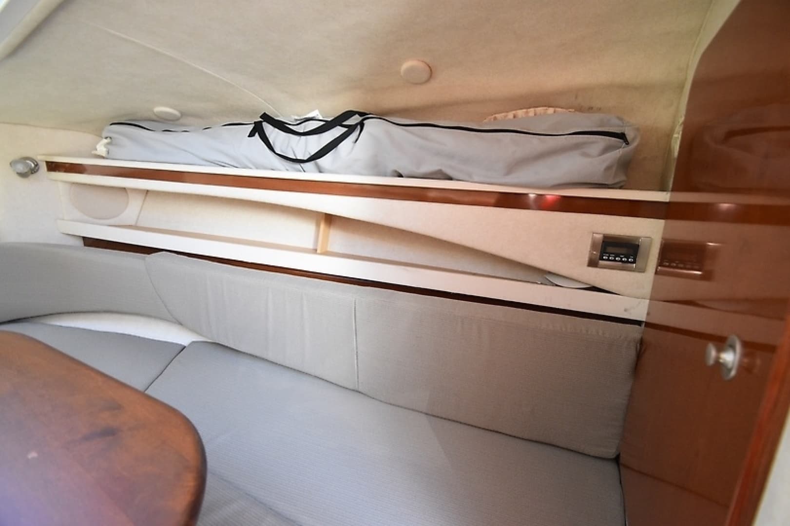 2008 Sea Ray Sundancer 260 — photo 37