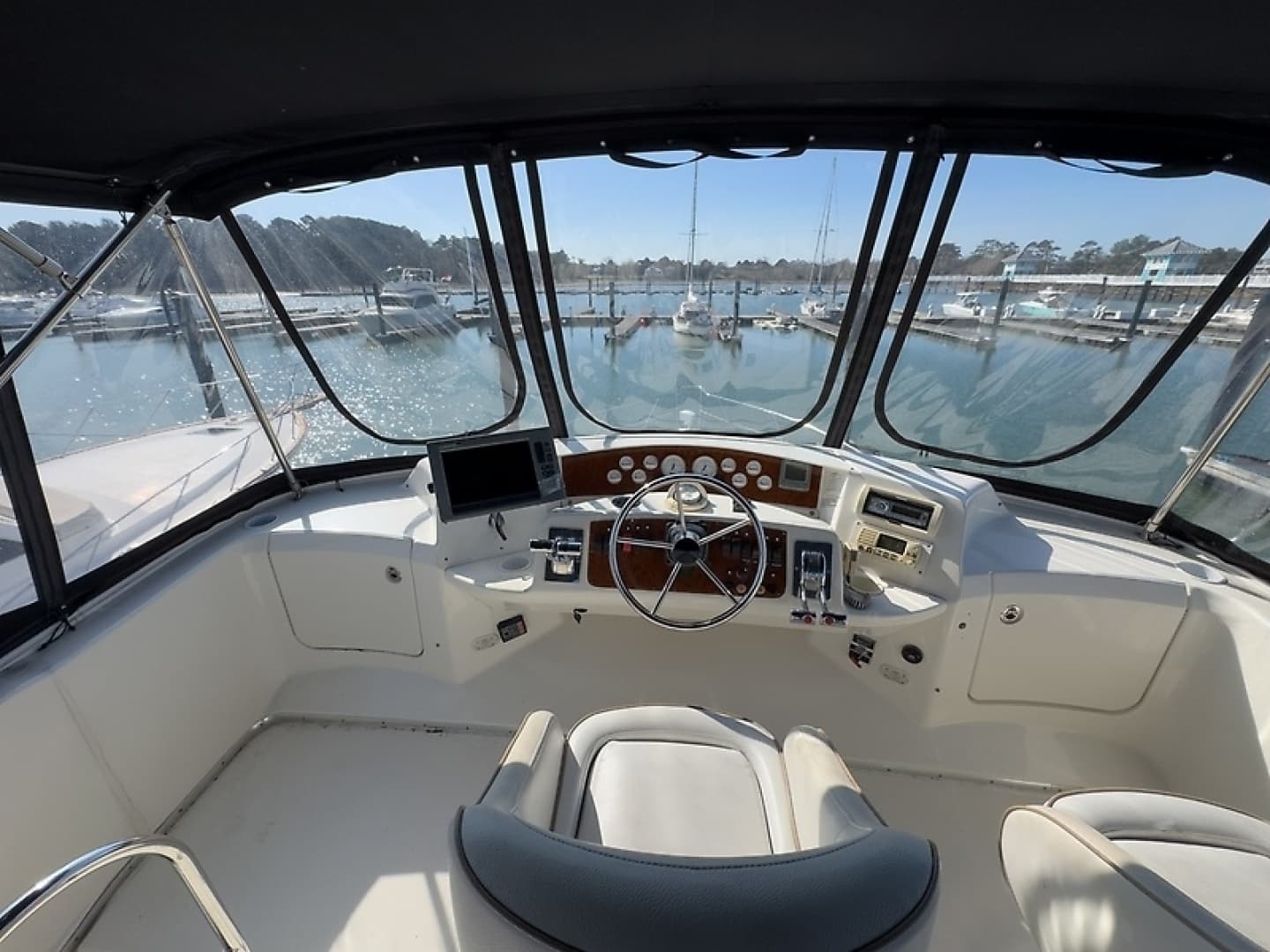 2007 Silverton 34 Convertible — photo 8