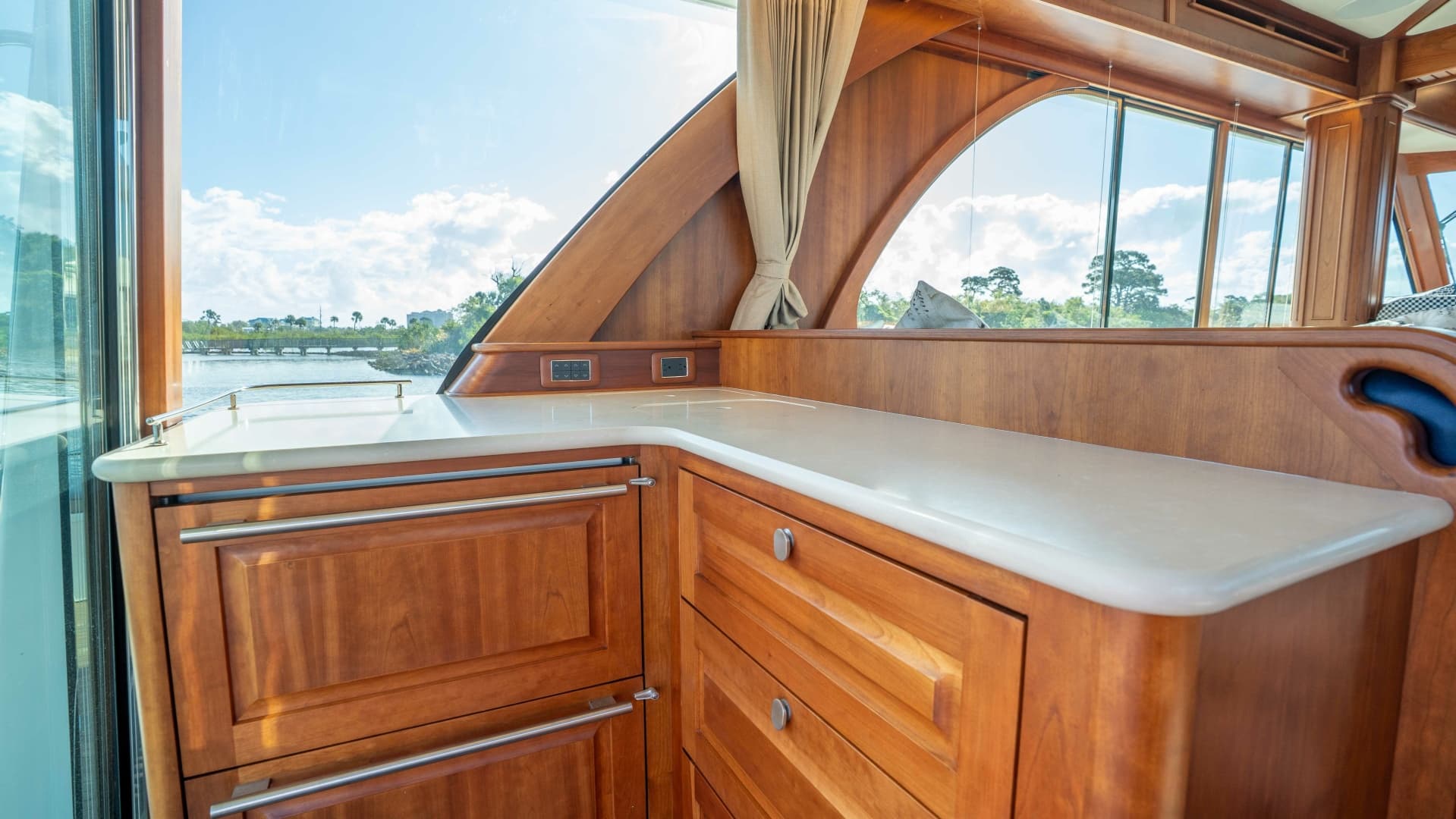 2018 Sabre 66 Dirigo — photo 26