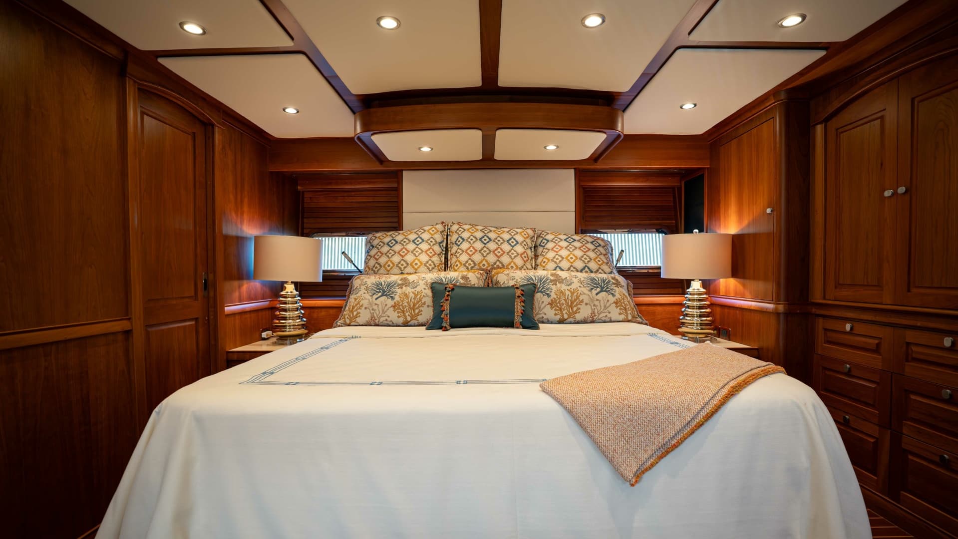 2018 Sabre 66 Dirigo — photo 44