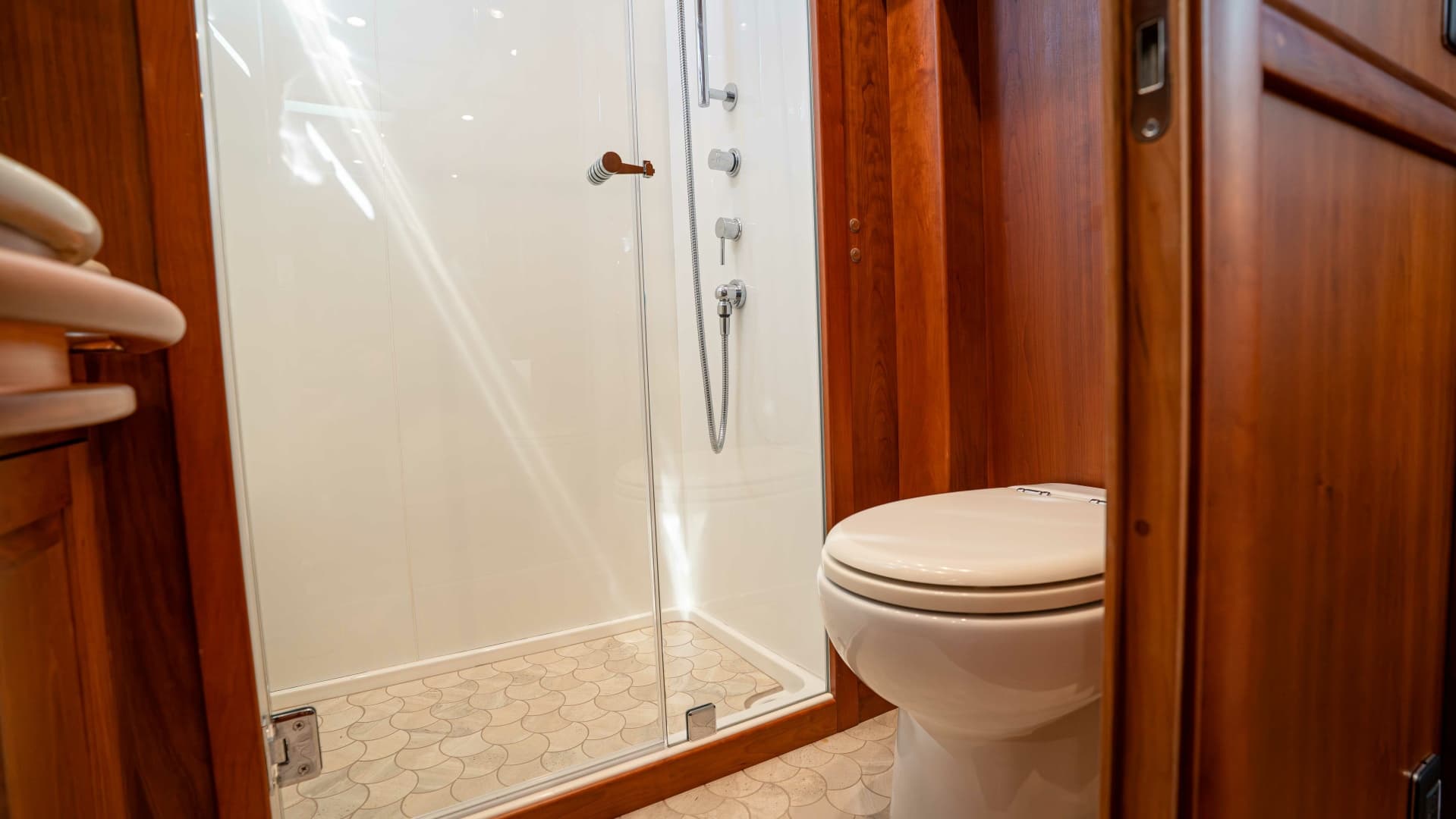 2018 Sabre 66 Dirigo — photo 56