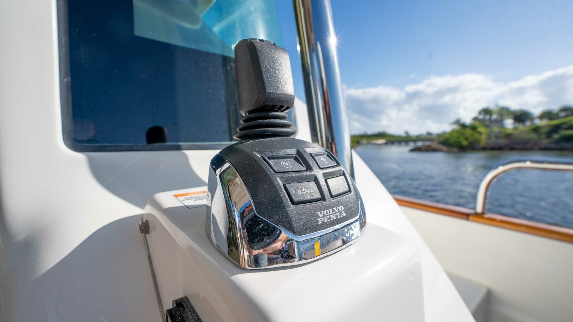 2018 Sabre 66 Dirigo — photo 21