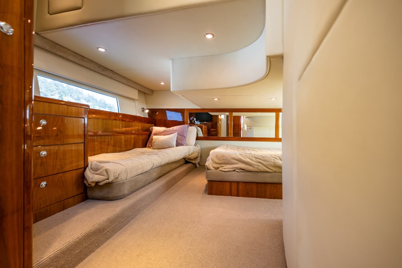 2011 Riviera 43 Open Flybridge — photo 18