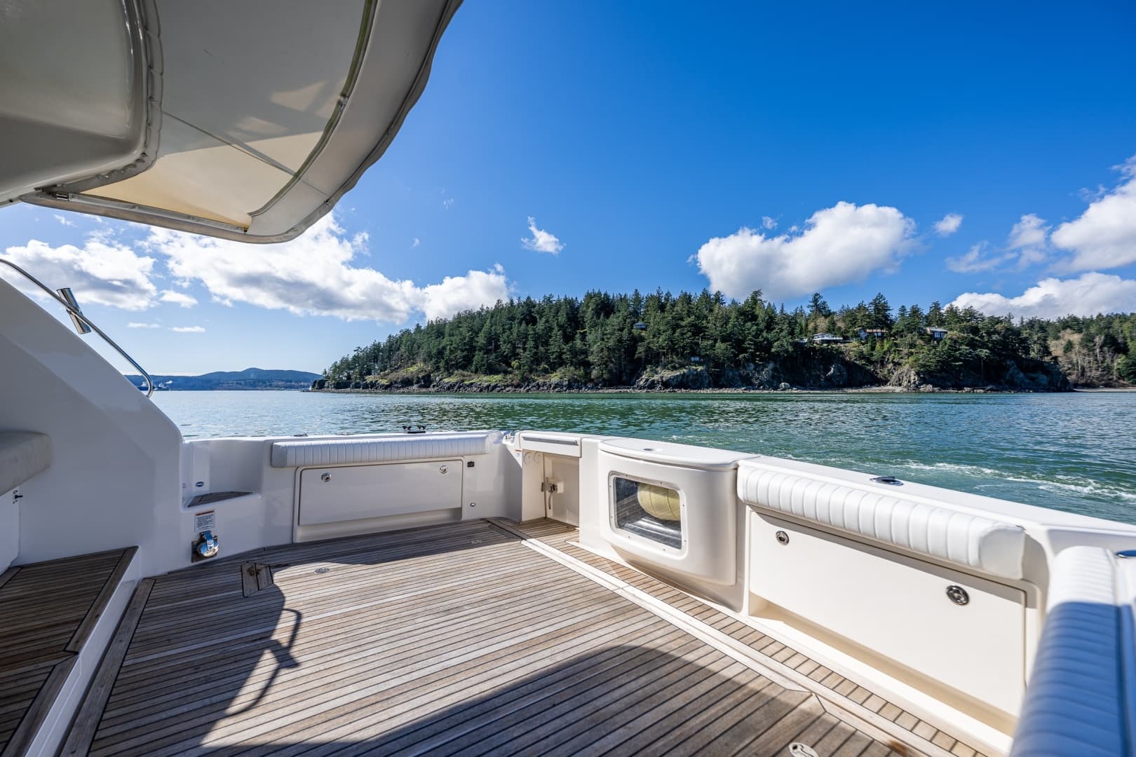 2011 Riviera 43 Open Flybridge — photo 7