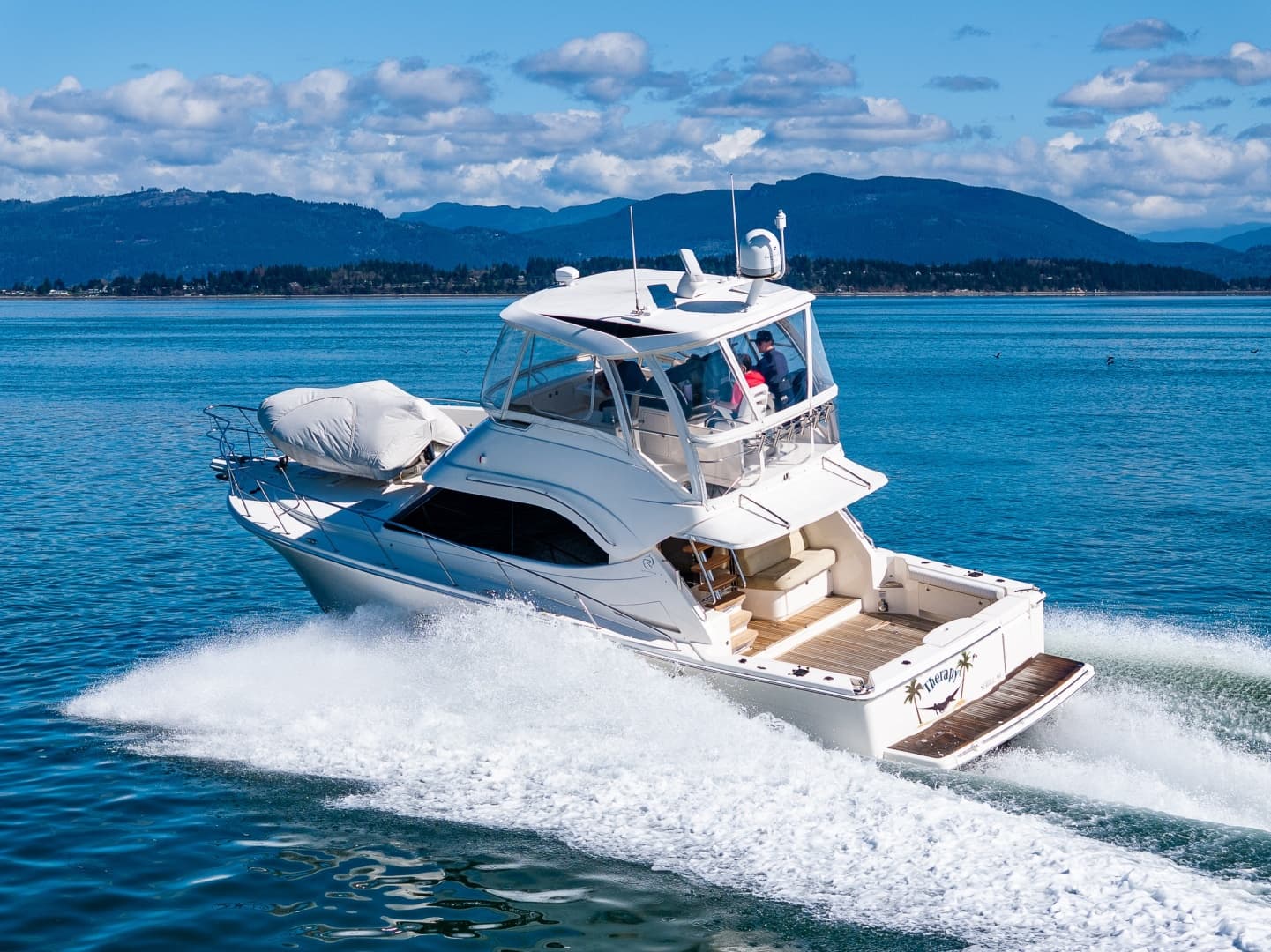 2011 Riviera 43 Open Flybridge — photo 3