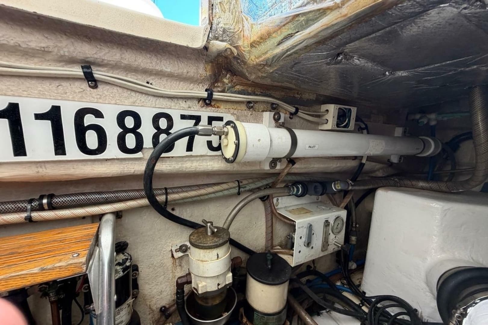 2005 Riviera 37 Flybridge — photo 30