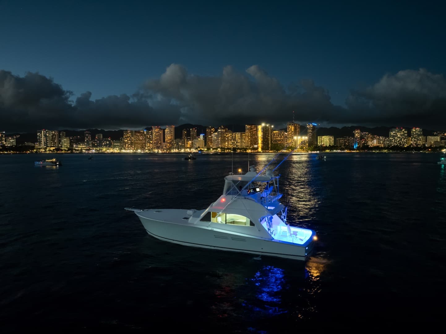 1998 Commercial Post — photo 13