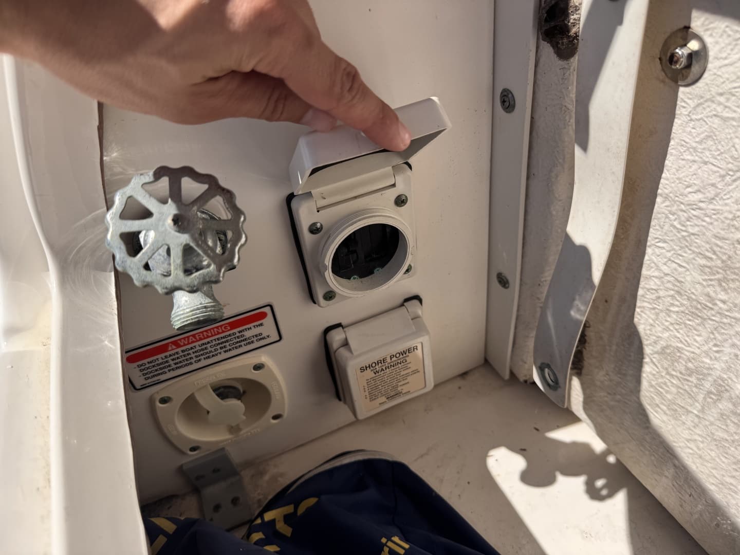 2006 Sea Ray 260 Sundancer — photo 10