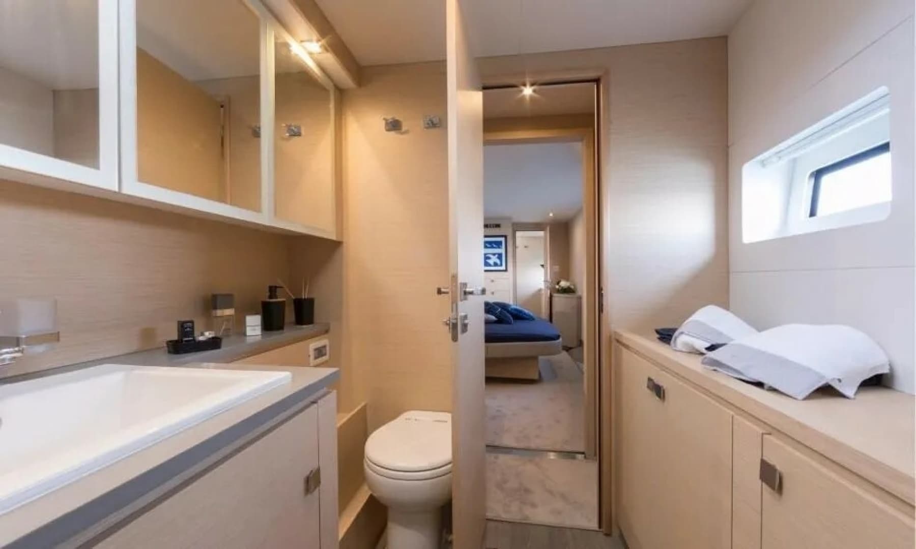 2018 Fountaine Pajot My 44 — photo 17