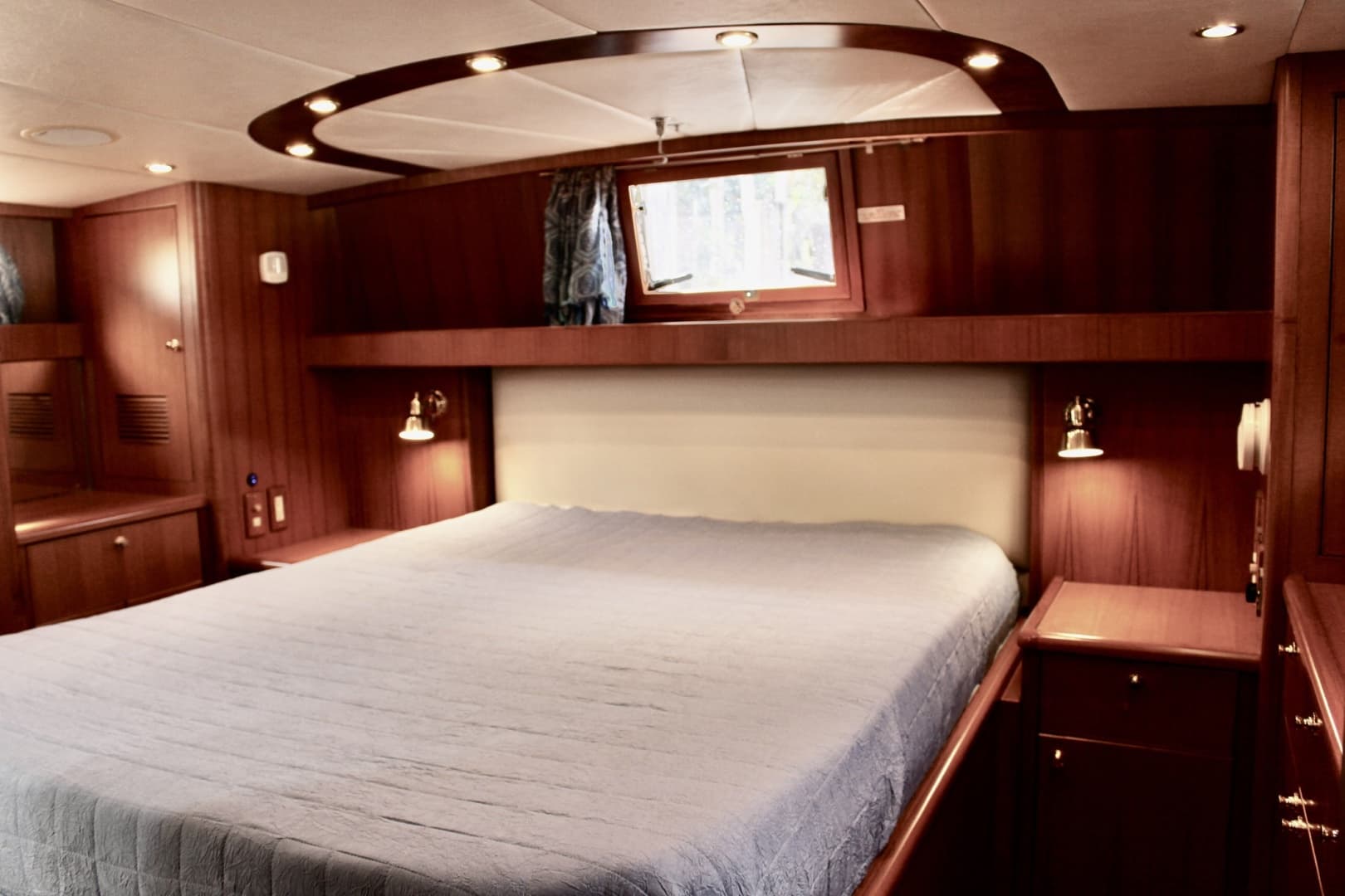 2007 Jefferson Motor Yacht — photo 20