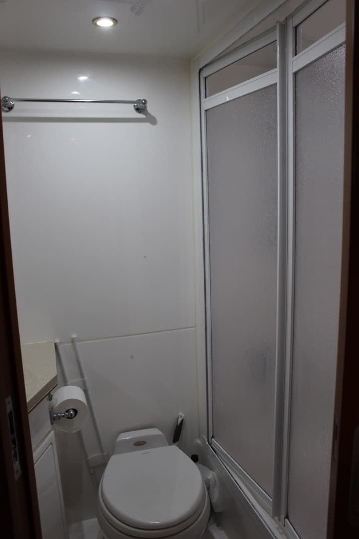 2007 Jefferson Motor Yacht — photo 27