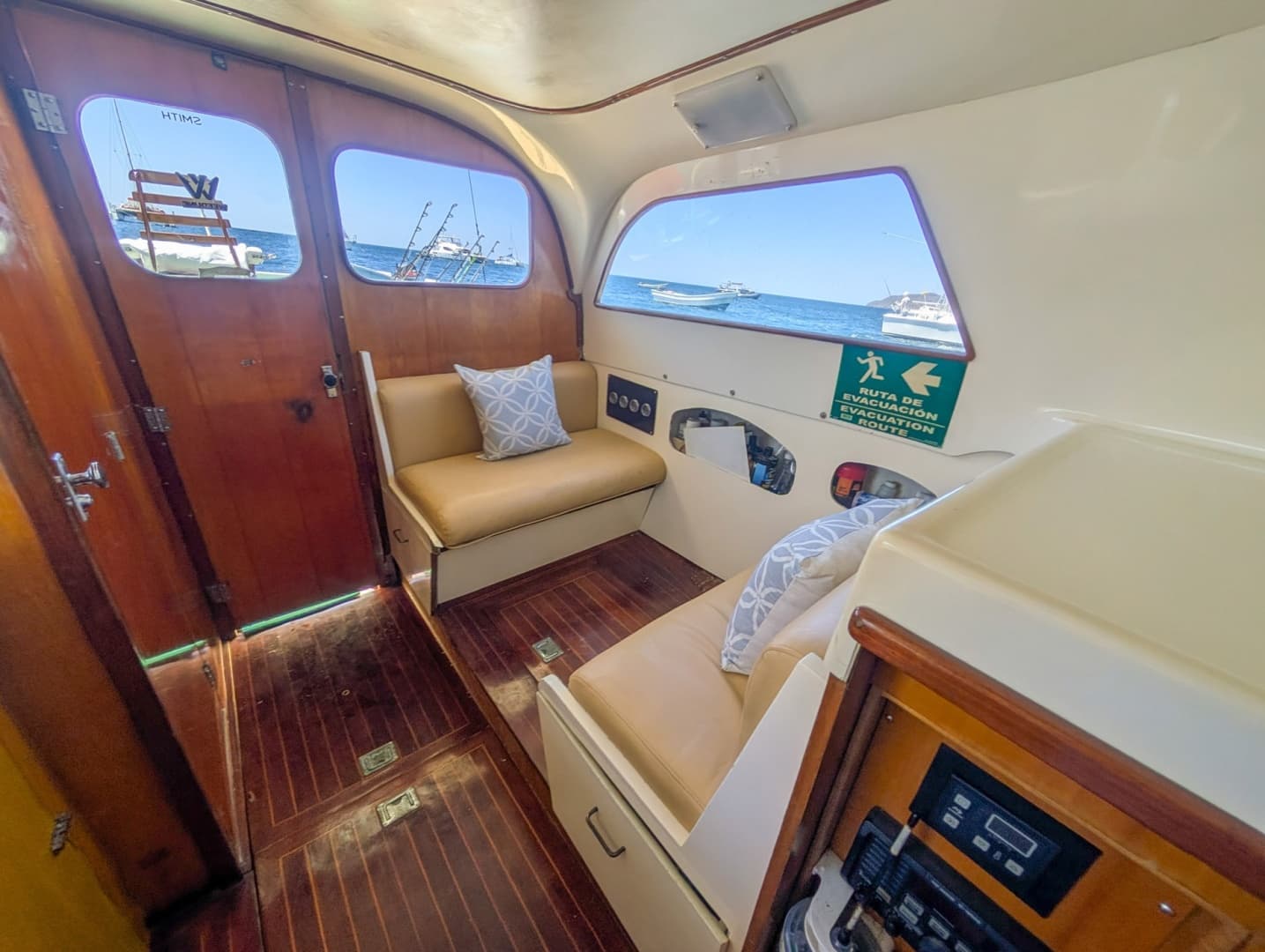 1973 Bertram Sportfisher — photo 26