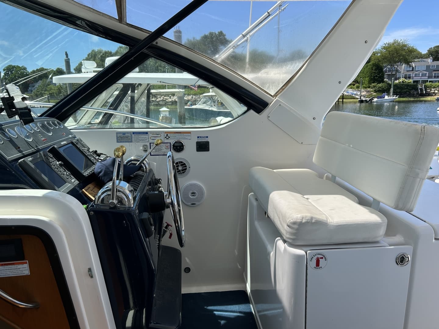 2007 Tiara Yachts 3200 Open — photo 9