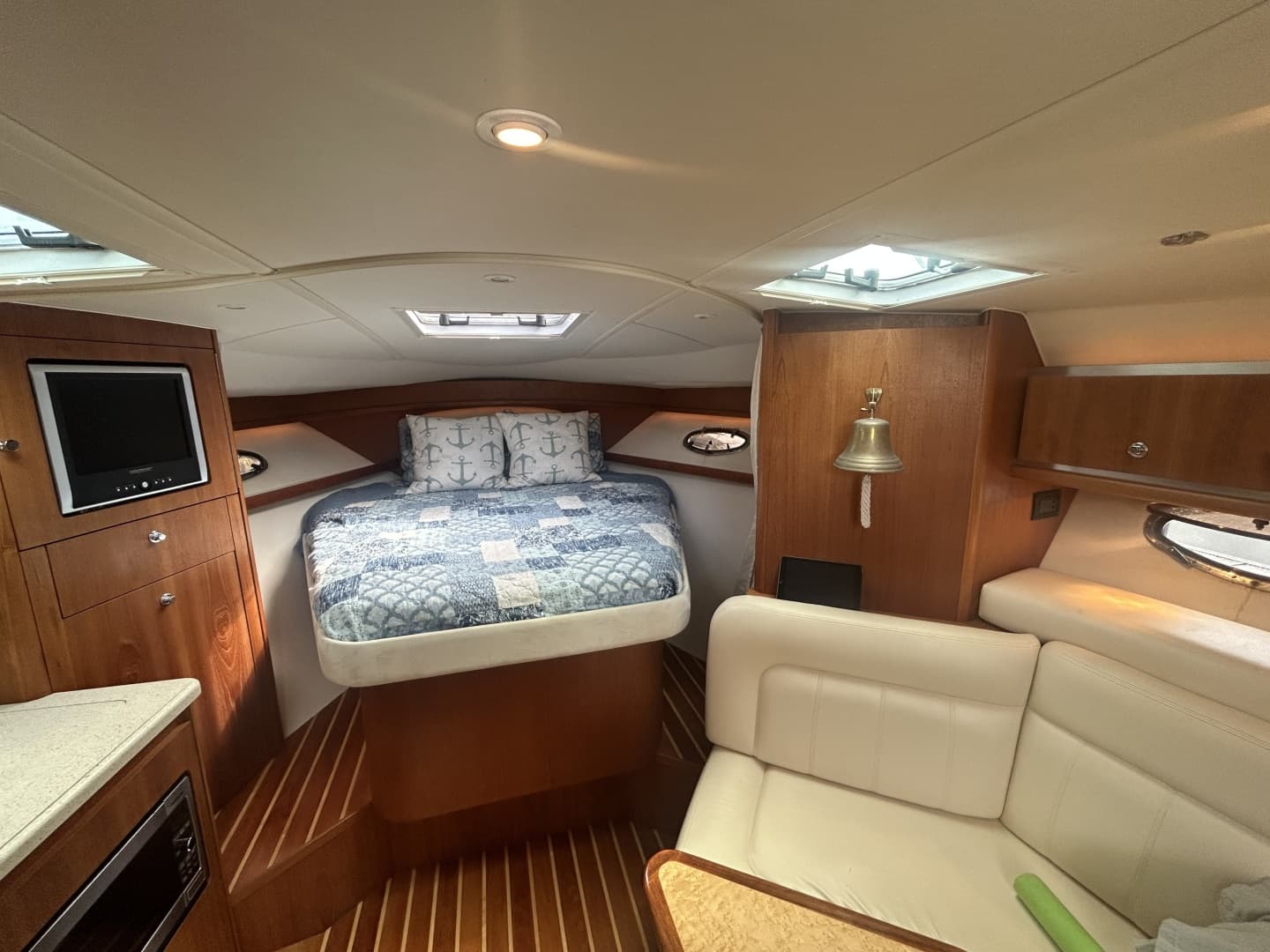 2007 Tiara Yachts 3200 Open — photo 16