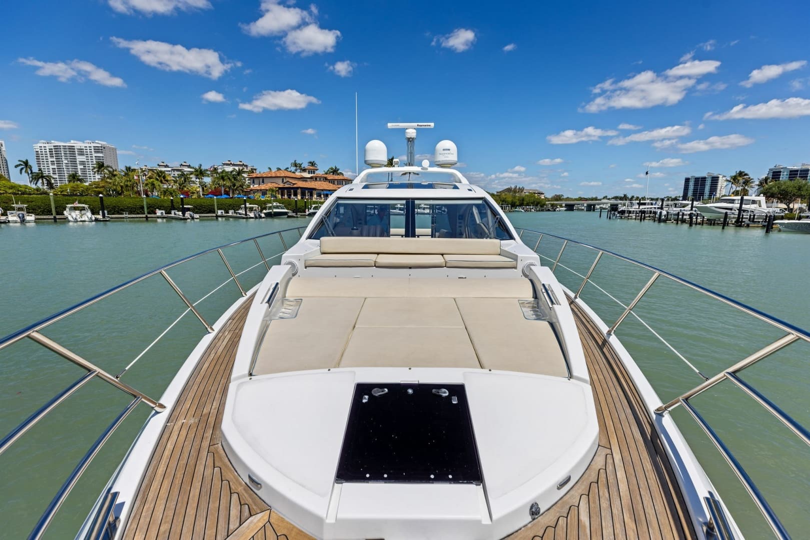 2015 Azimut 55S — photo 17