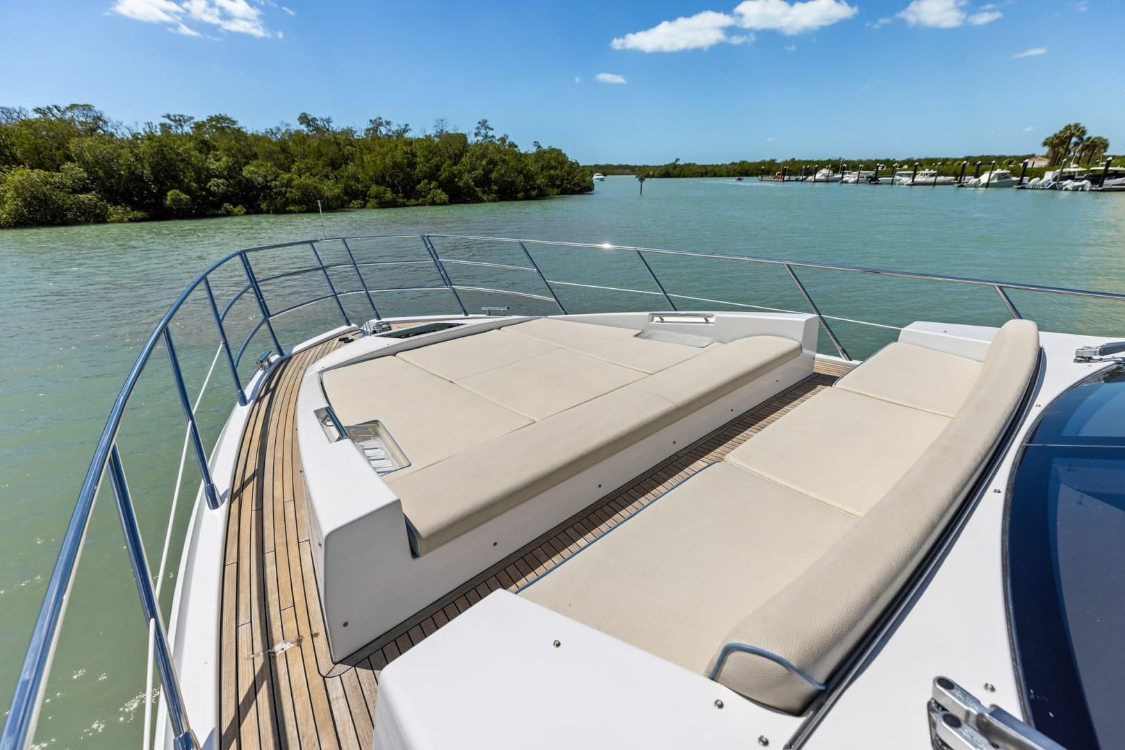 2015 Azimut 55S — photo 21
