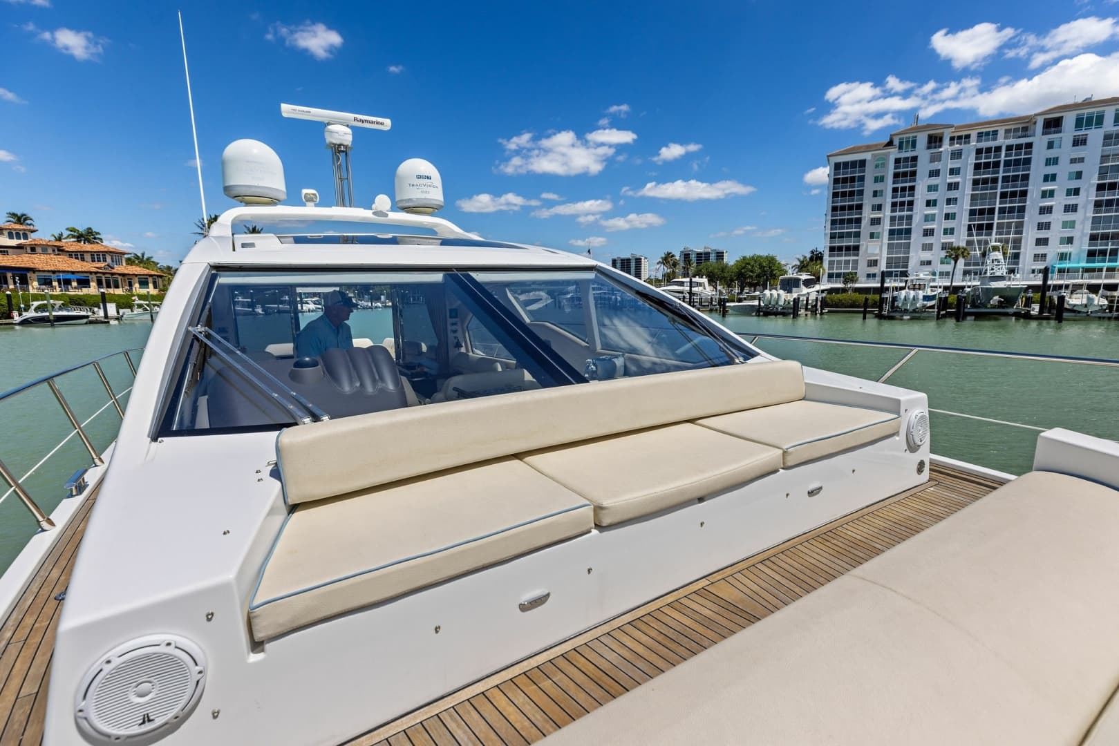 2015 Azimut 55S — photo 18