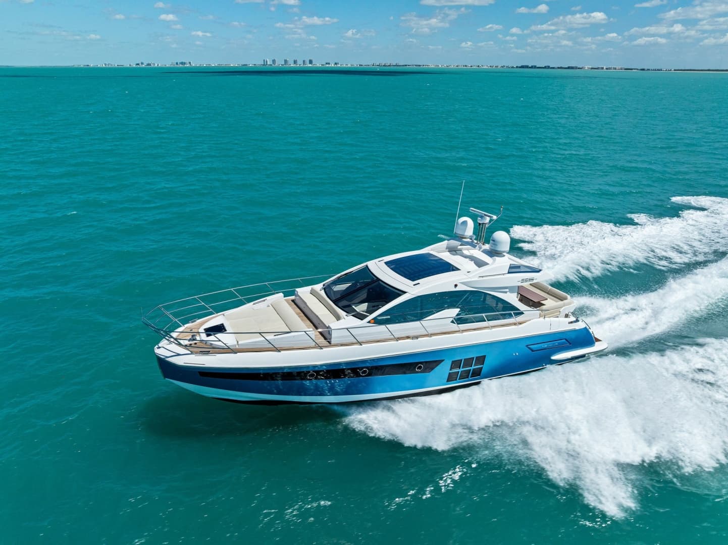 2015 Azimut 55S — photo 14