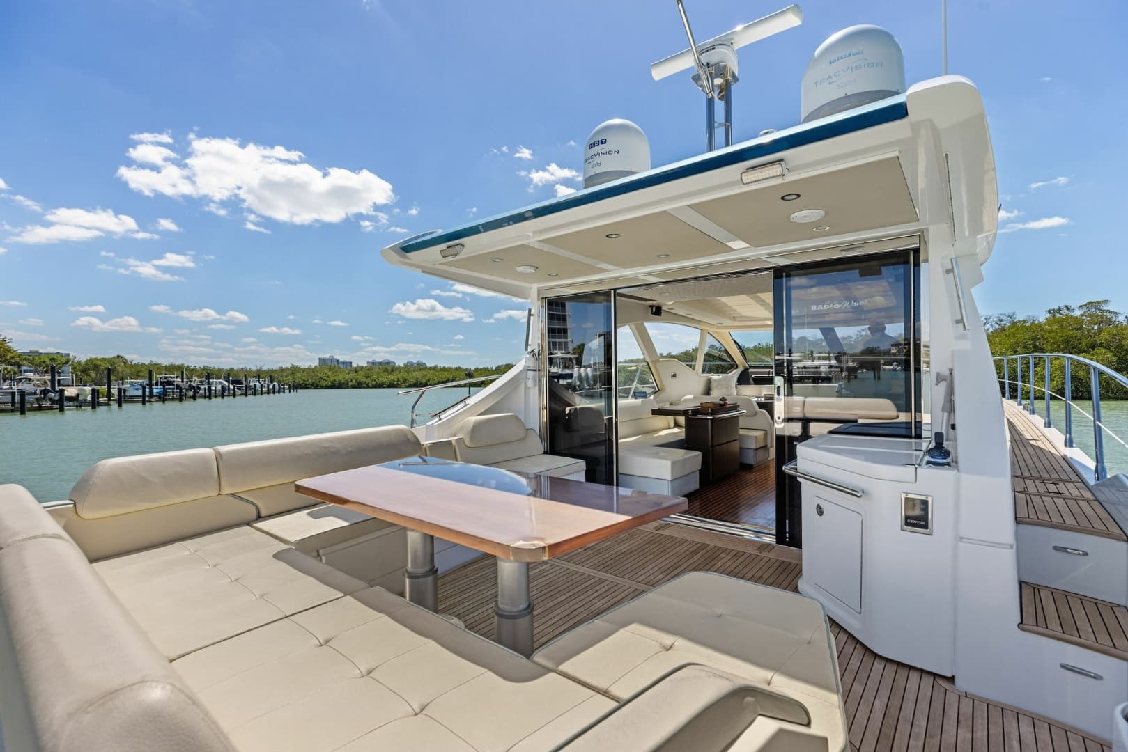 2015 Azimut 55S — photo 30