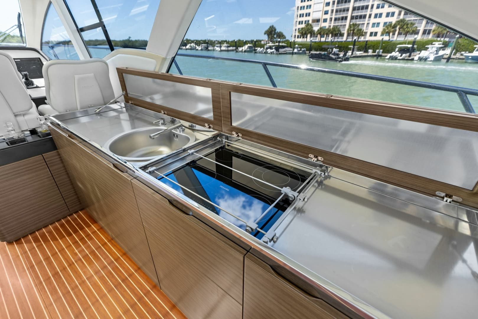 2015 Azimut 55S — photo 49