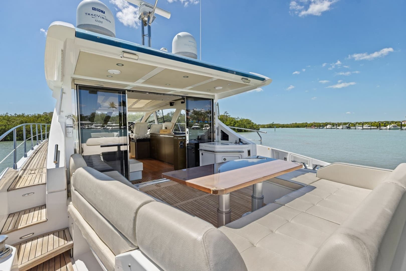 2015 Azimut 55S — photo 31
