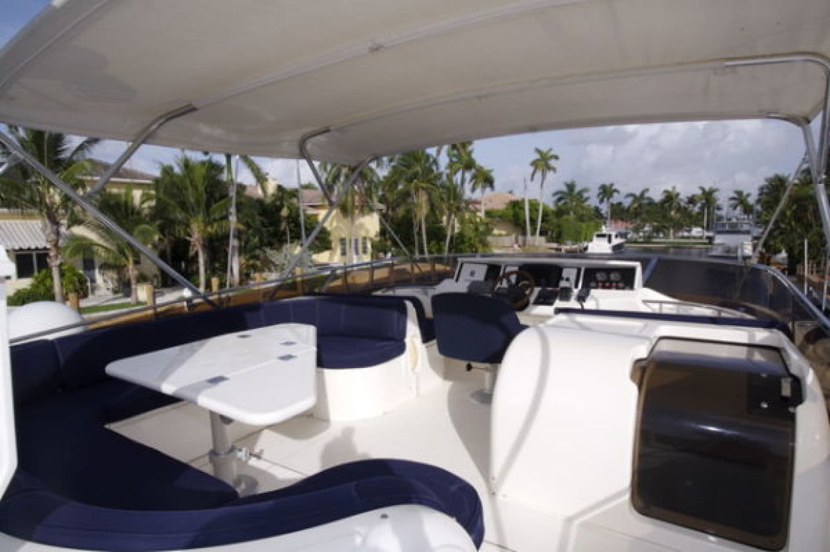 1999 Viking Sport Cruiser — photo 14