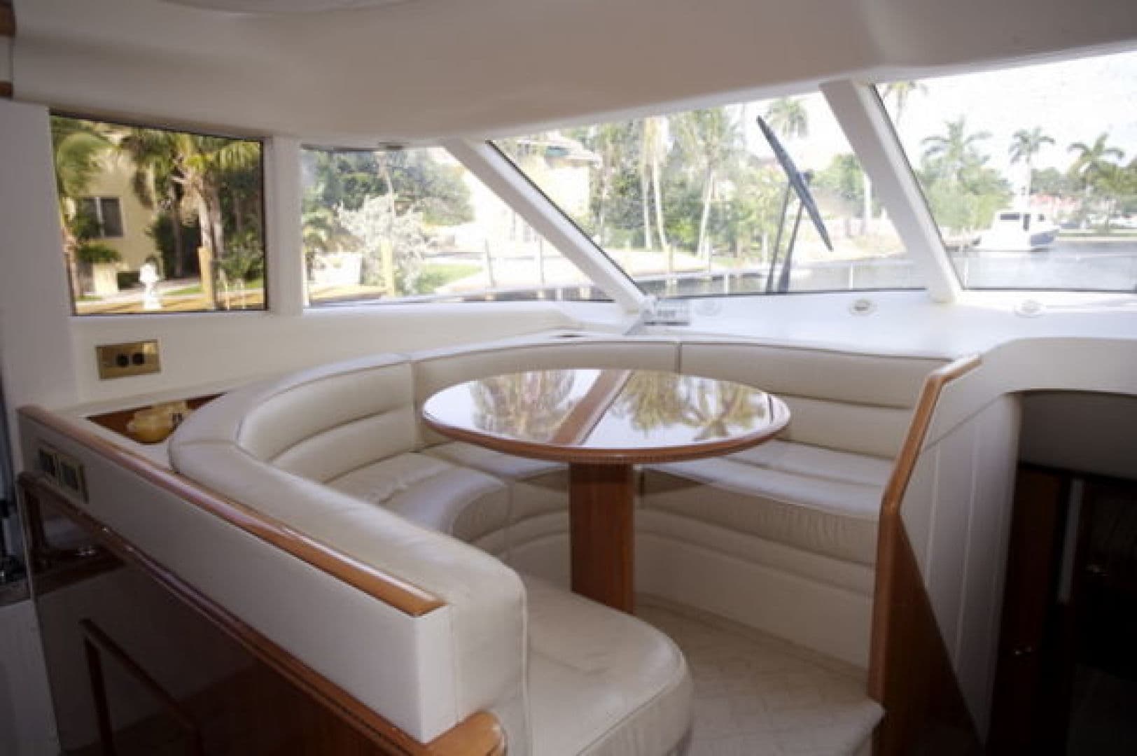 1999 Viking Sport Cruiser — photo 7