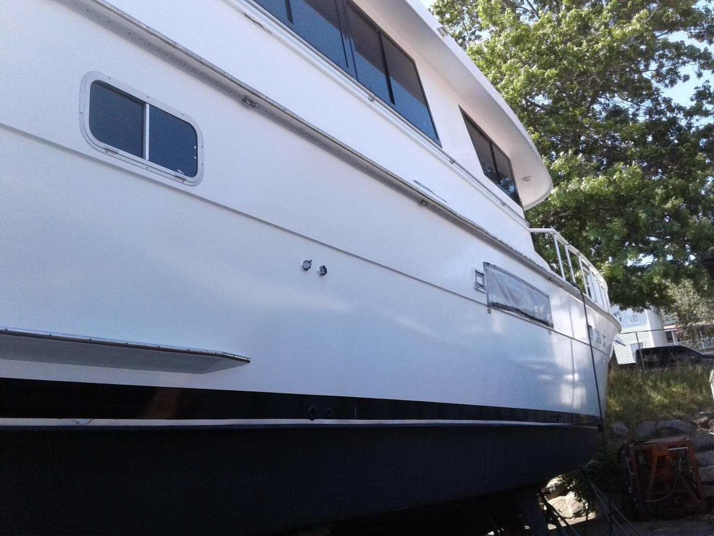 1991 Hatteras Cockpit — photo 3