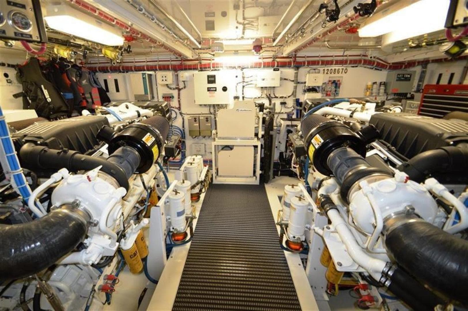 2008 Hatteras Open Bridge — photo 22