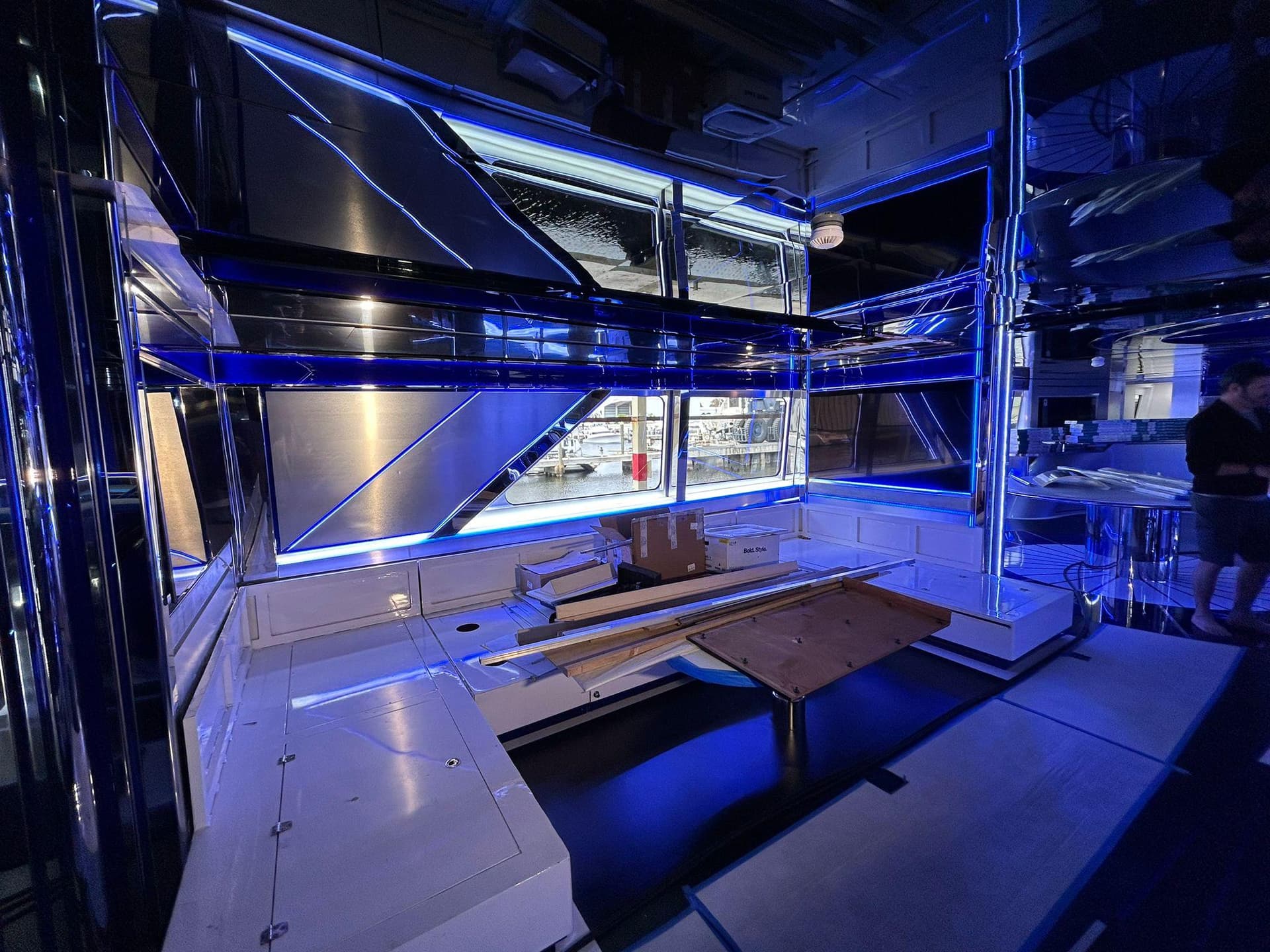 1992 Heesen 141 — photo 15