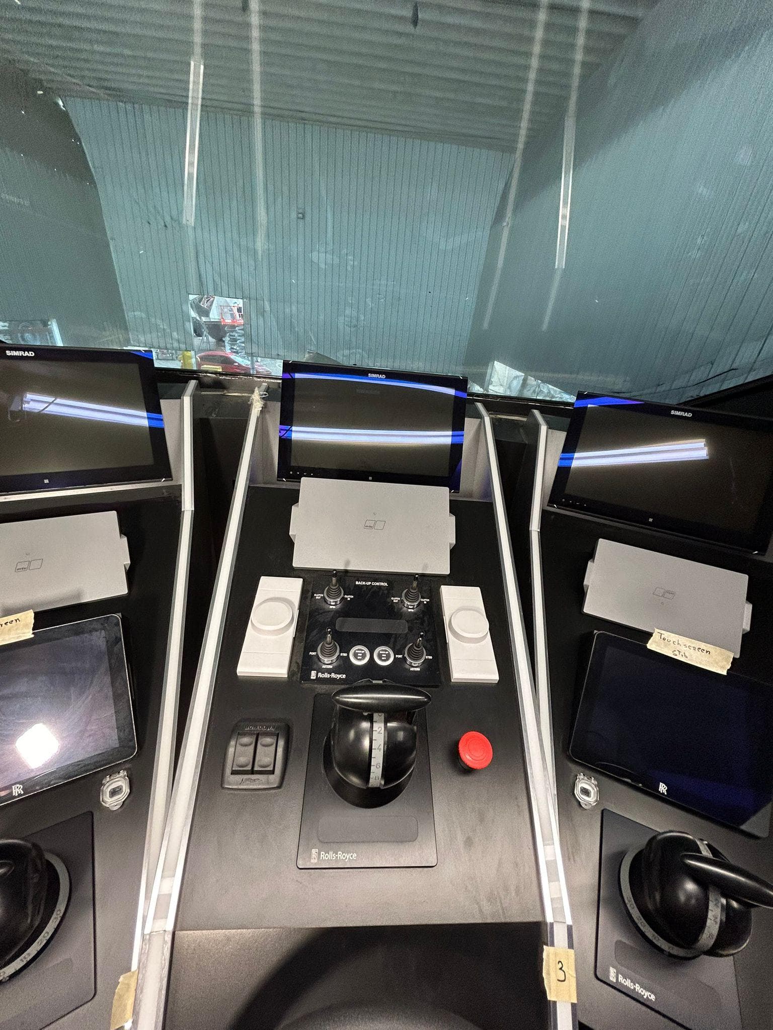 1992 Heesen 141 — photo 32