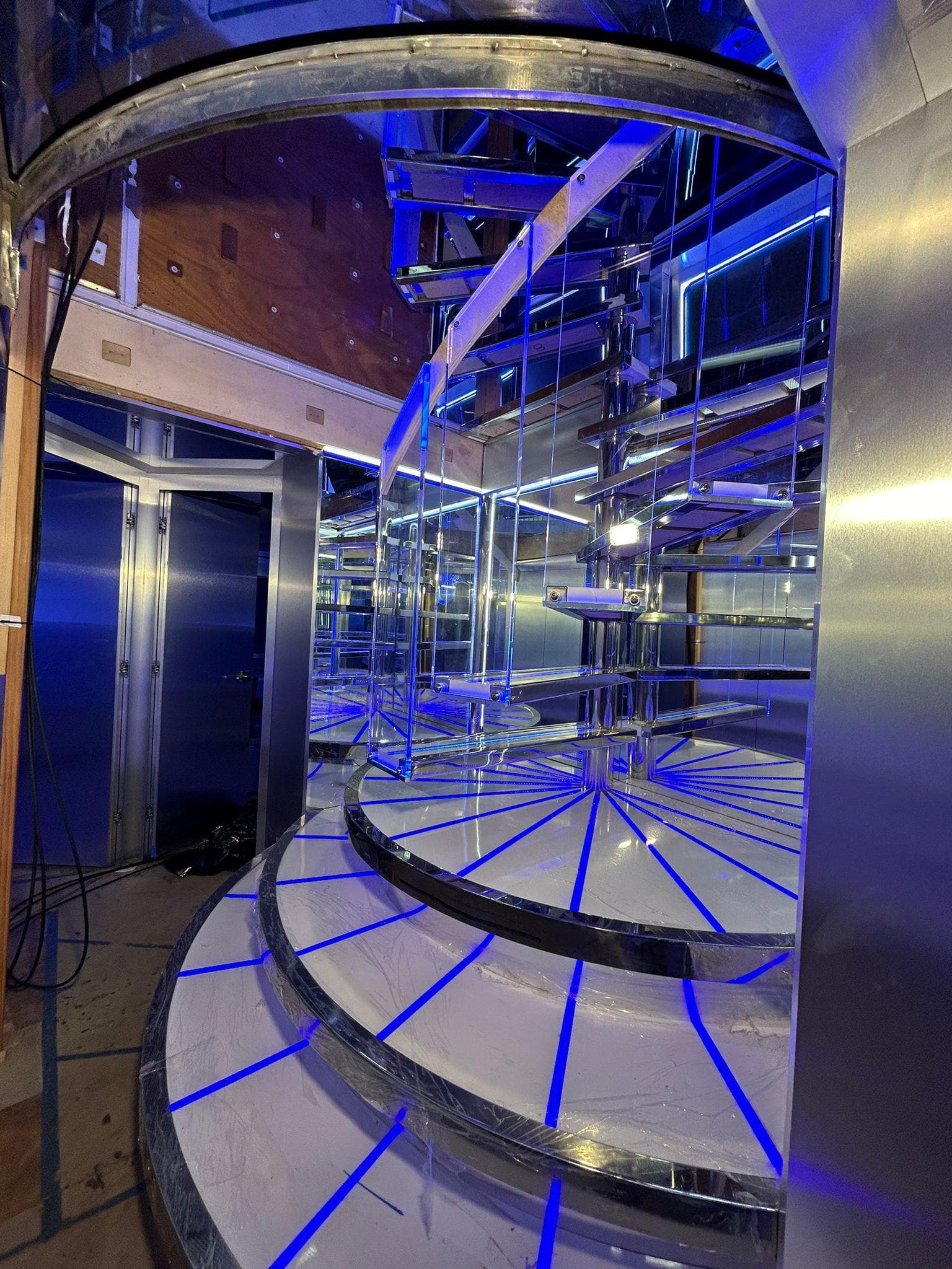 1992 Heesen 141 — photo 40