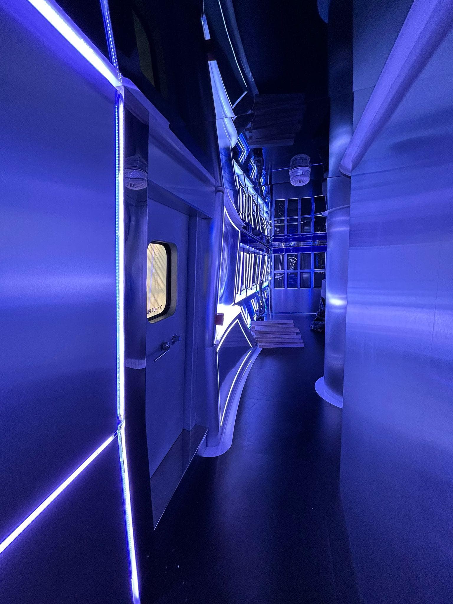 1992 Heesen 141 — photo 69