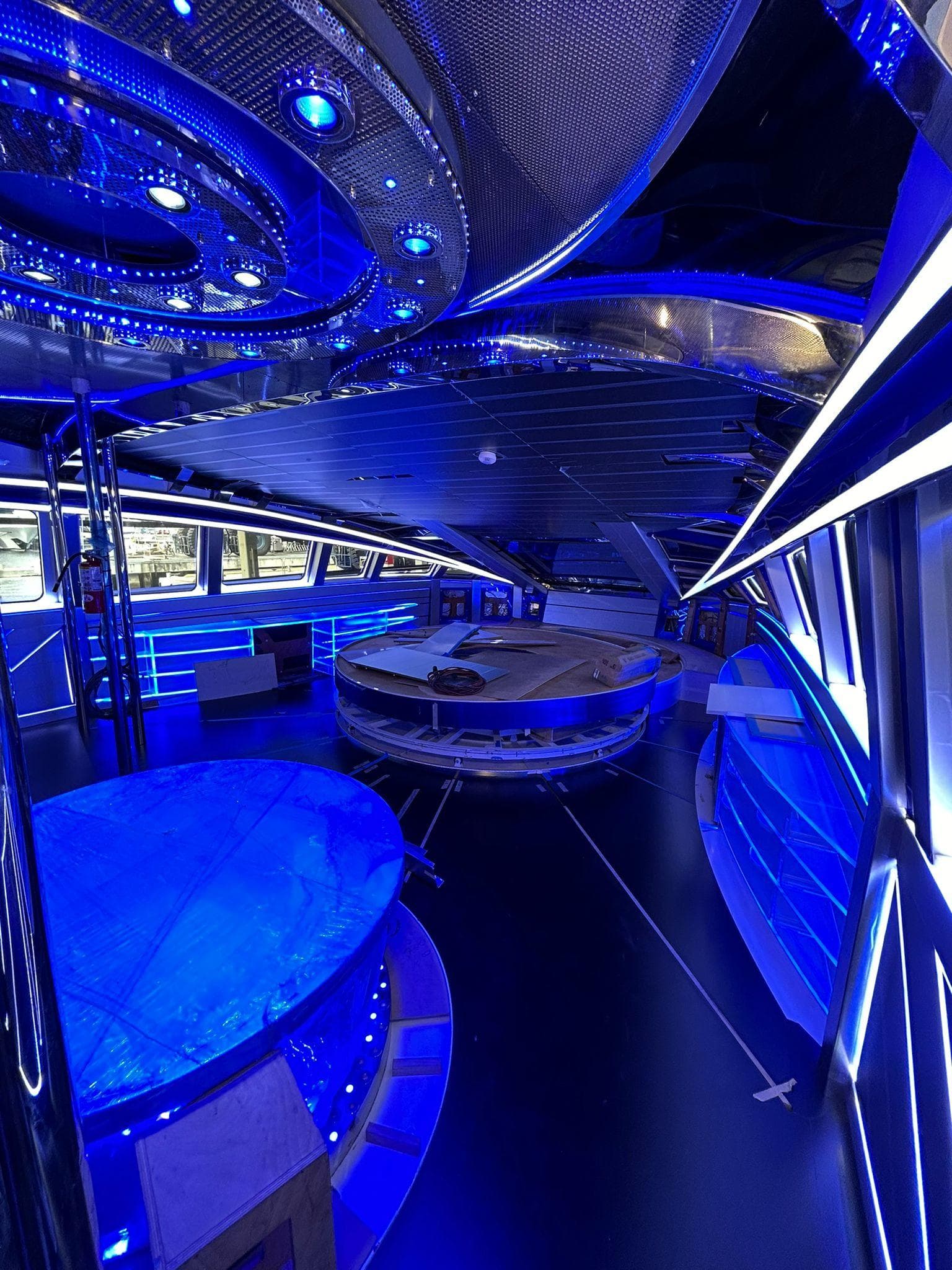 1992 Heesen 141 — photo 73