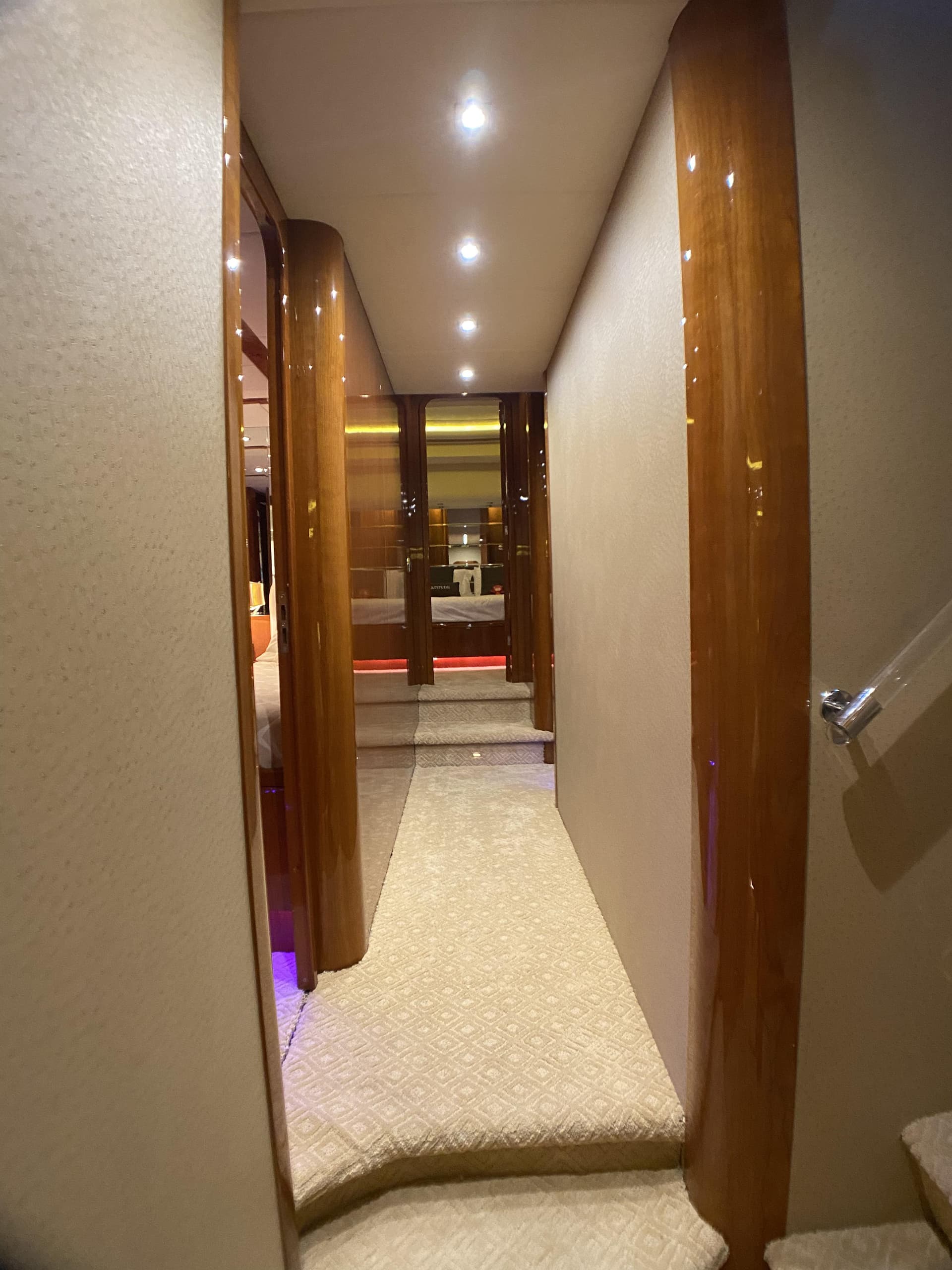 1999 Azimut 85 Ultimate — photo 56