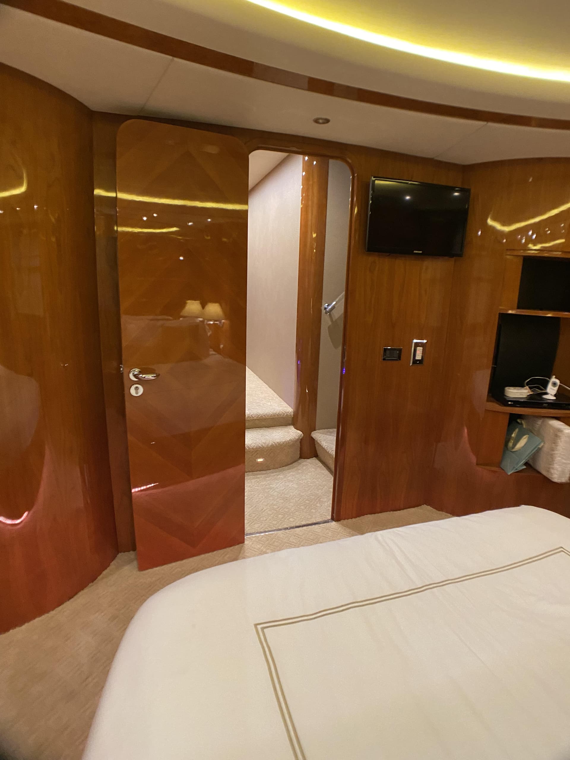 1999 Azimut 85 Ultimate — photo 60
