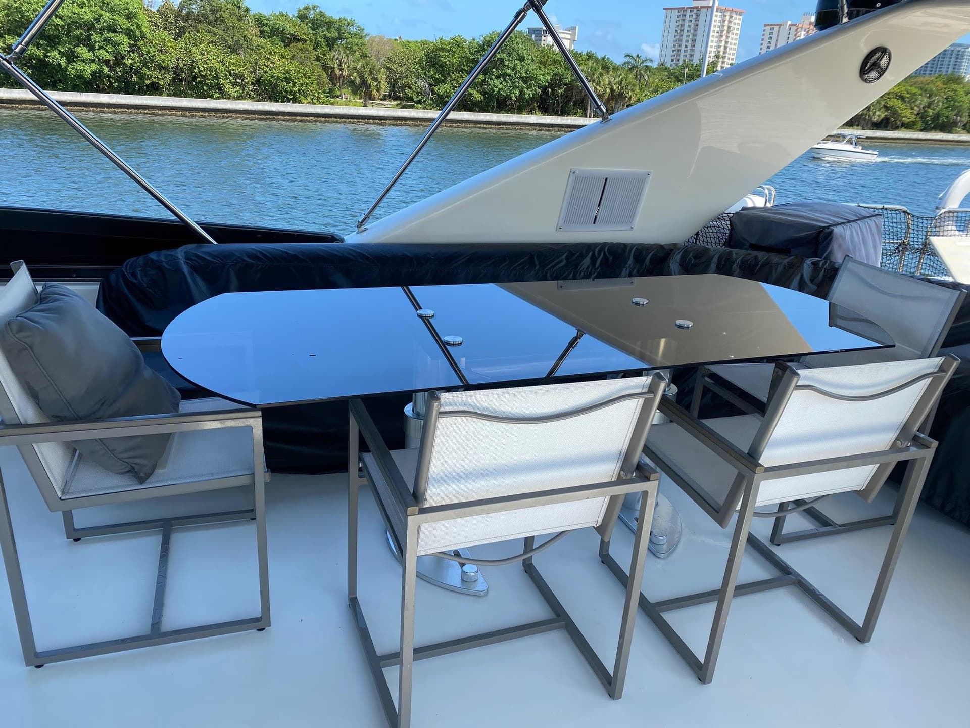 1999 Azimut 85 Ultimate — photo 96