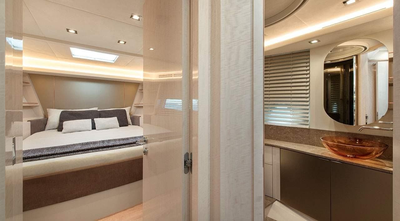 2021 Monte Carlo Yachts 66 — photo 22