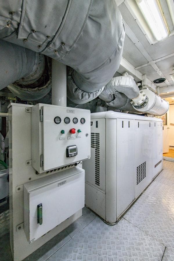 2004 Oceanfast 174 — photo 82