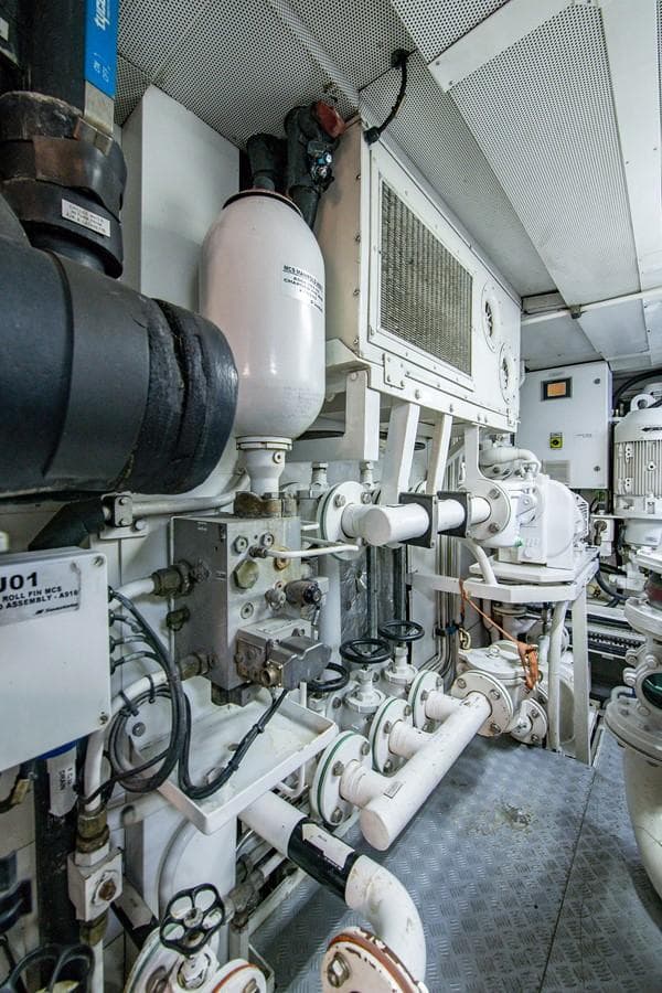 2004 Oceanfast 174 — photo 84