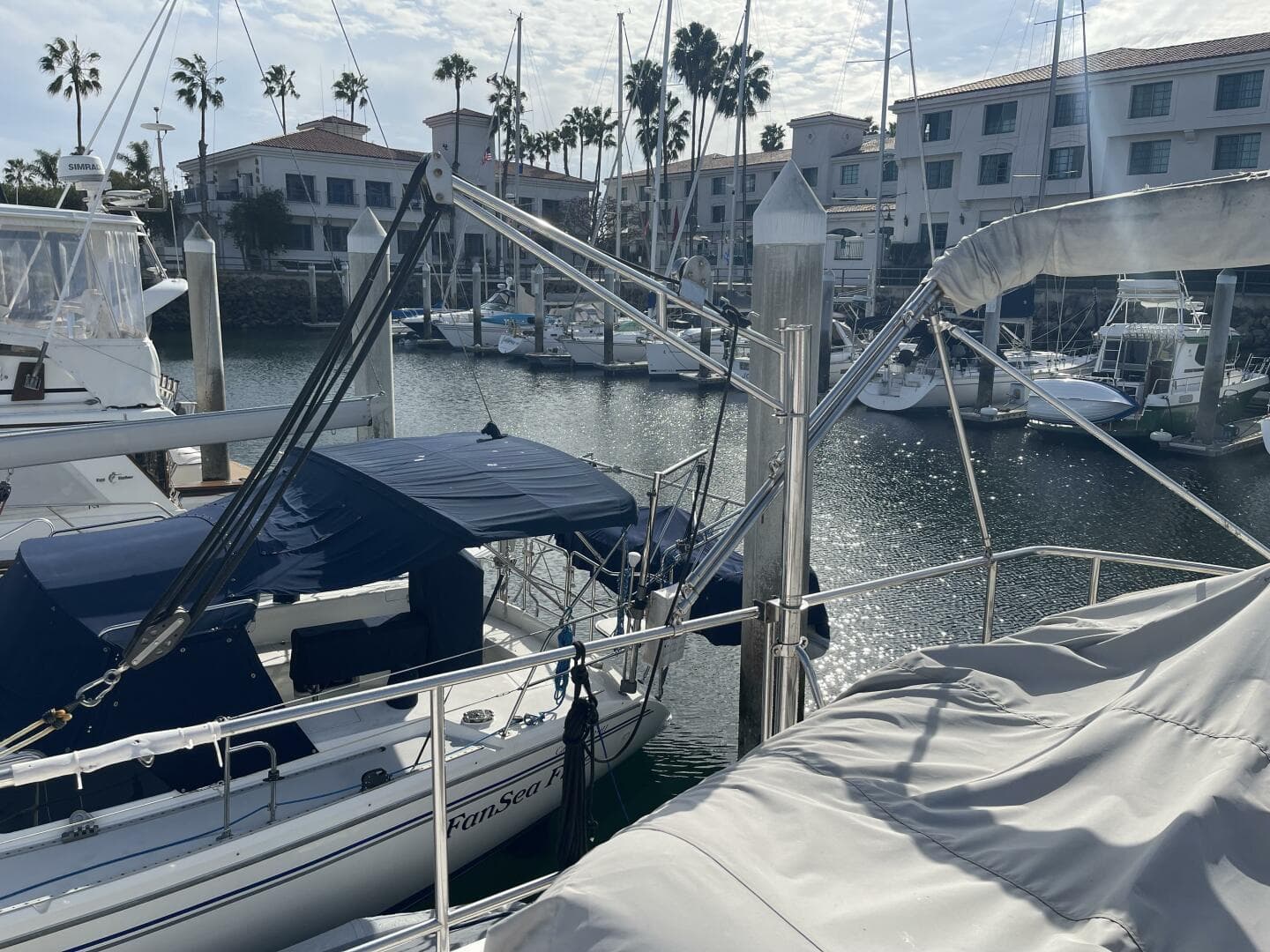 2005 Nordic Tugs 37 — photo 3