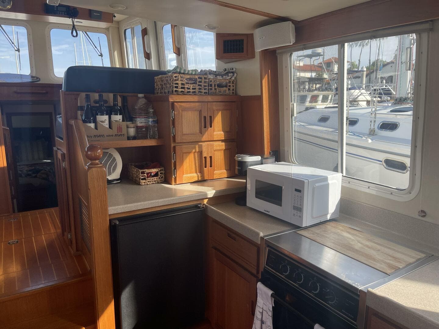 2005 Nordic Tugs 37 — photo 10