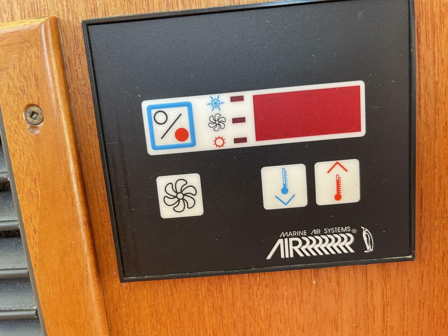 2005 Nordic Tugs 37 — photo 23