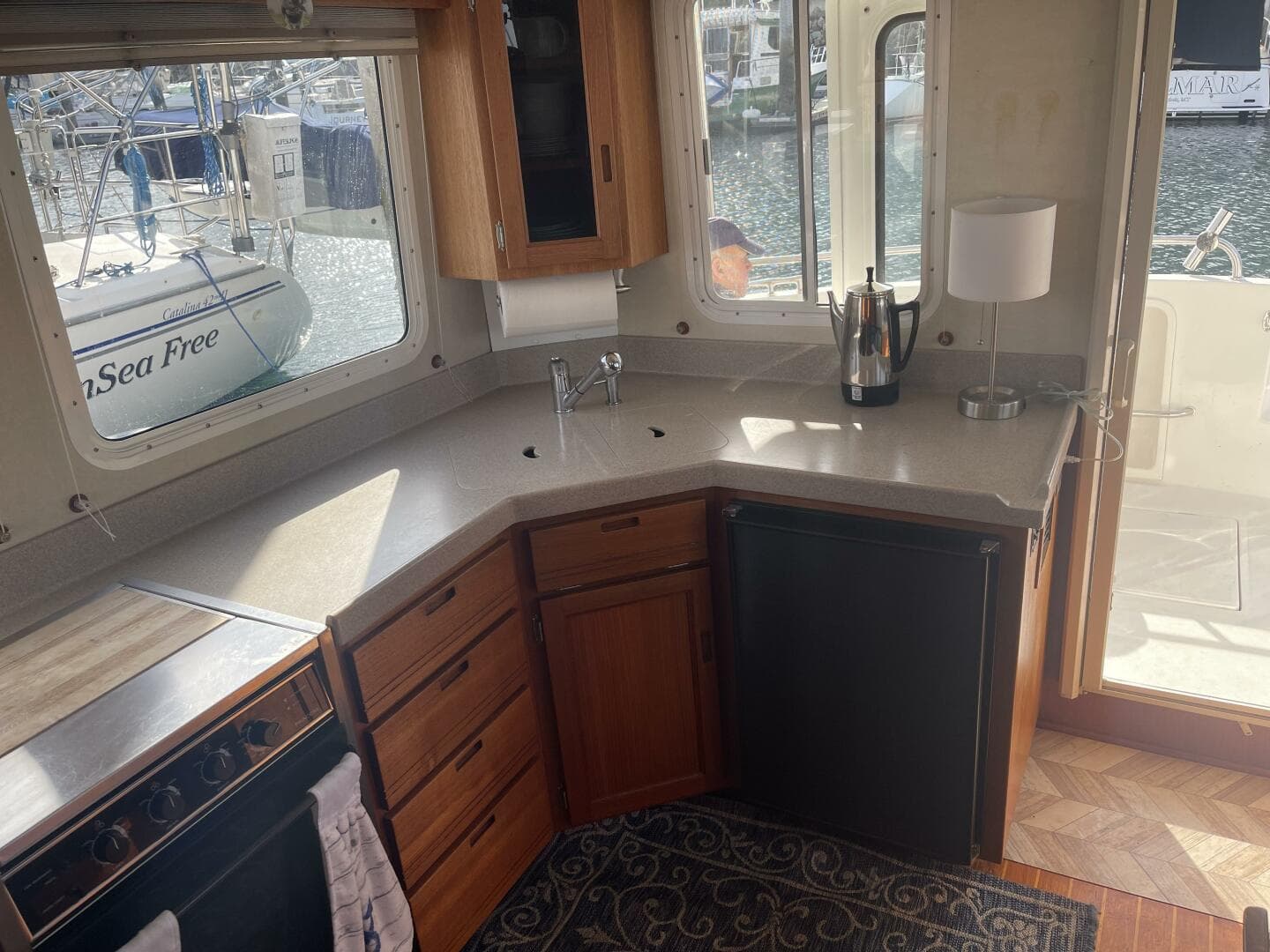 2005 Nordic Tugs 37 — photo 11