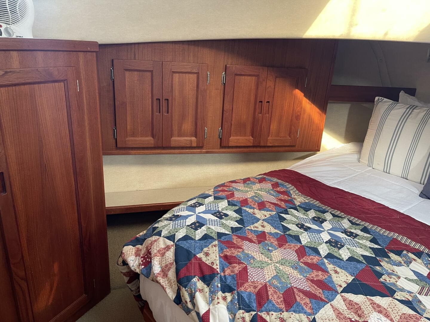 2005 Nordic Tugs 37 — photo 18